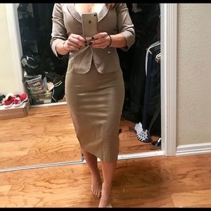 Bran new Sisley three piece suit. Light material